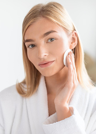 Reinigung & Tonisierung Treatments